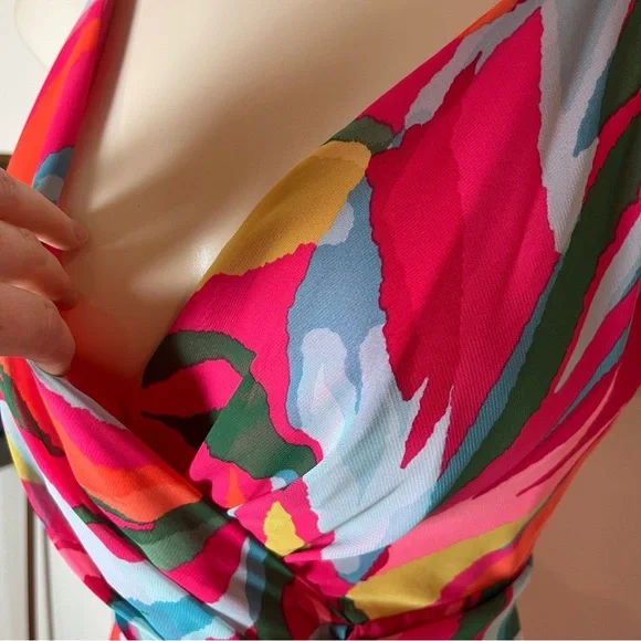 Vince Camuto Pink Tropical Print Wrap Midi Beach Vacation Wedding Event Dress - Picture 11 of 13